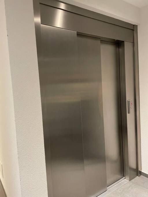 Appartement Proche Lausanne: Studio Bien Equipe à Prilly Extérieur photo