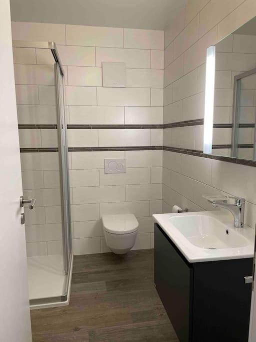 Appartement Proche Lausanne: Studio Bien Equipe à Prilly Extérieur photo